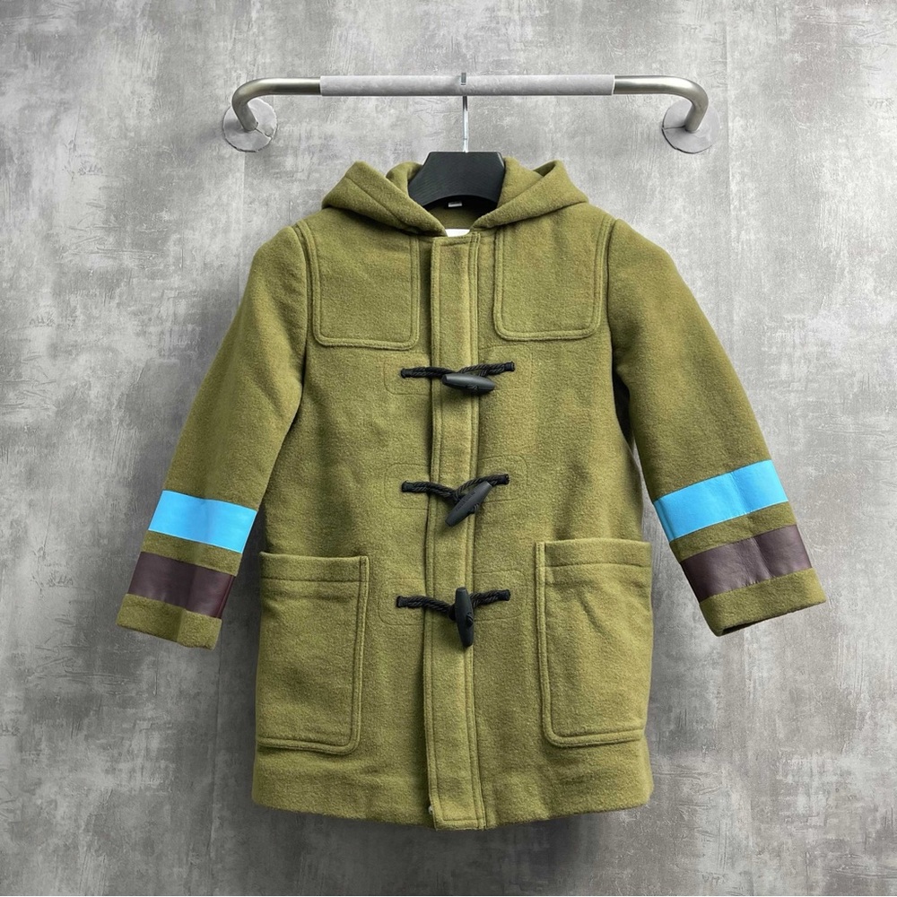 ❌sold❌Authentic Burberry Kids Green Coat with Blue and Brown Details